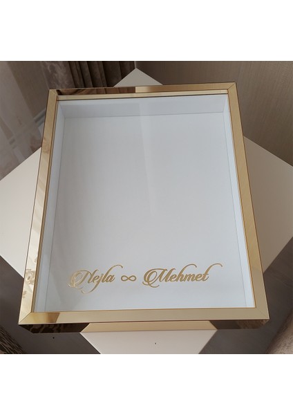 Isimli Pleksi Kaplı 40X50 cm 8 cm Derinlikli Yeni Trend Tasarım Anı Çerçevesi!