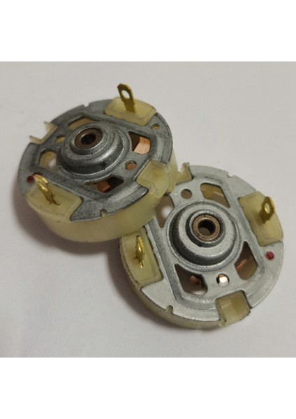 2 Adet RS550 Motor Motor Bakır Fırça Şarjlı Matkap Elektrikli Tornavida Fırça Tutacağı