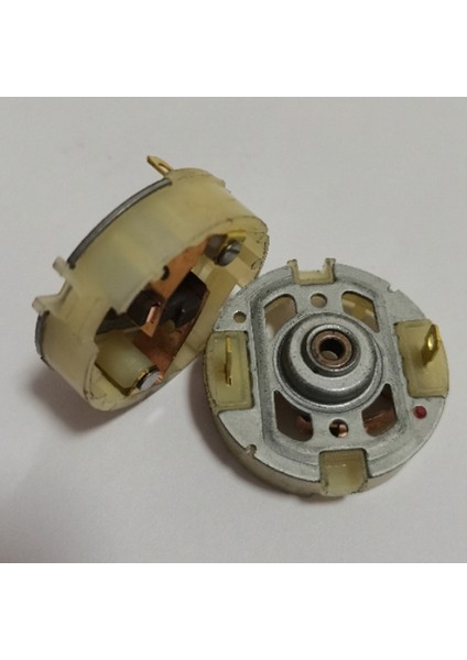 2 Adet RS550 Motor Motor Bakır Fırça Şarjlı Matkap Elektrikli Tornavida Fırça Tutacağı