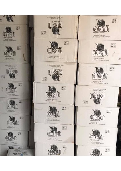 Oto Torpido Parlatıcı Sprey 220ML - Parfümlü Silikonlu Göğüslük Parlatıcısı Gül Esintisi indirimleri