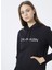 00GWF1W311PW - Hoodie Kapüşonlu Regular Fit Düz Siyah Kadın Sweatshirt 5