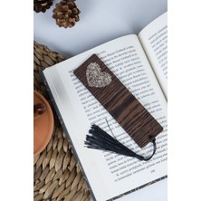 Kitaplı Hediye Kalp Tasarımlı Ahşap Kitap Ayracı