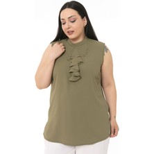 Disentis Modest Büyük Beden Yakası Üç Kat Volanlı Yanları Yırtmaçlı Düğmesiz Kolsuz Haki Gömlek