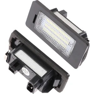 Just For U Bmw E39 M5 E70 E71 X5 X6 E60 M5 E90 E92 E93 M3  LED Araç Plaka Lambası - Beyaz (Yurt Dışından)