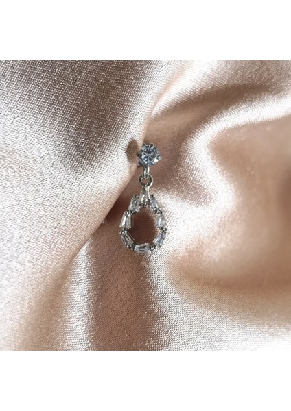 Cerrahi Çelik Damla Taşlı Piercing - Bar Uzunluğu 6 mm - 1 Adet fırsatları