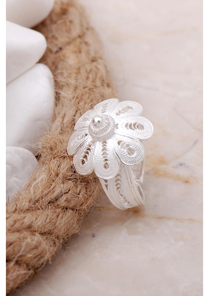 Çiçekli Telkari Elişi Gümüş Yüzük 3354