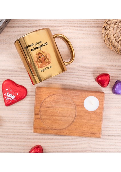 Kişiye Özel Eyeliner Gibiyim Çekemiyorlar Ahşap Altlıklı Mumlu Gold Kupa Bardak fiyatları