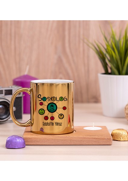 Kişiye Özel Sosyolog Ahşap Altlıklı Mumlu Gold Kupa Bardak
