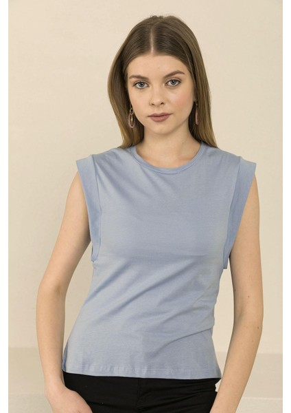 Kadın Kolsuz Bisiklet Yaka Sporcu T-Shirt fiyatları