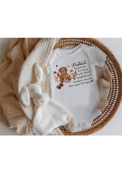Nilesbabyshop Dedemle Başınıza Tatlı Işler Öğrebiliriz Yazılı Kısa Kol Zıbın