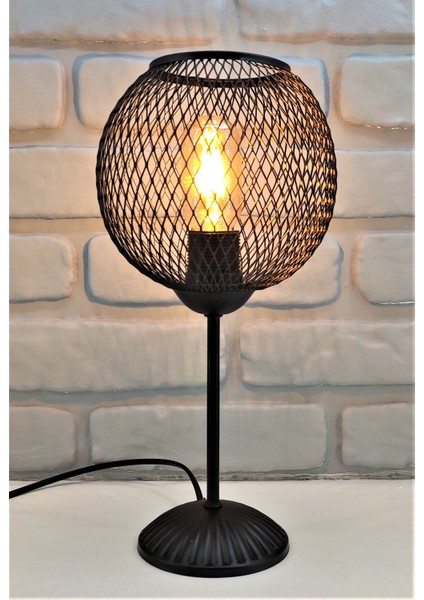 Siyah Metal Ayaklı Siyah Küre Hasır Tel Şapkalı Abajur Masa Lambası