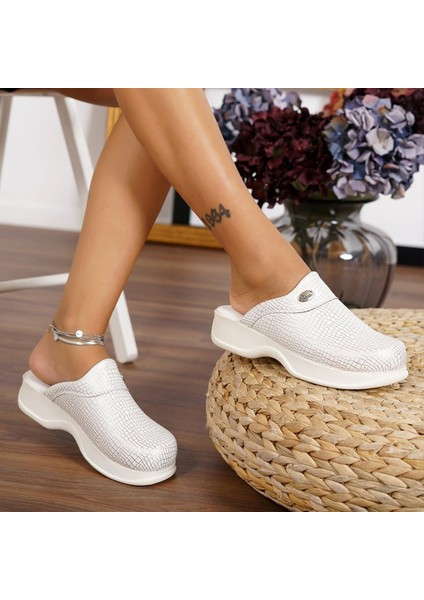 Beyaz Gümüş Klasik Sabo Terlik