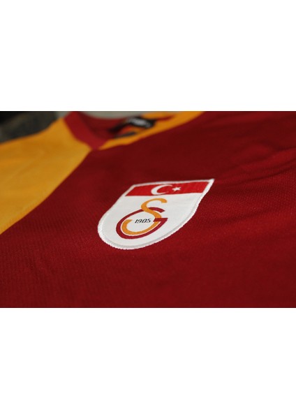 Metin Oktay Çocuk Forma Ahşap Kutulu Orjinal Lisanslı Forması fırsatları