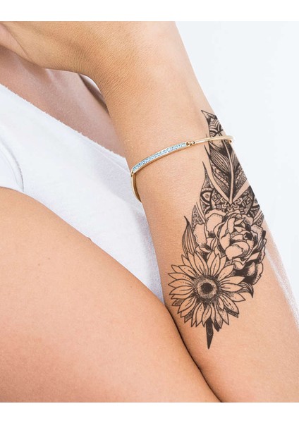Sunflower Gerçekçi Görünümlü Mandala Dövme