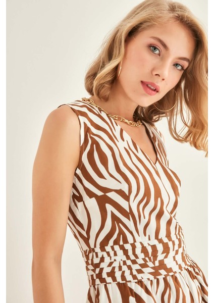 Zebra Desenli V Yaka Elbise