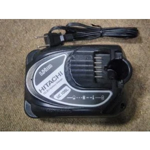 UC10SL2 10.8-12VOLT Şarj Aleti