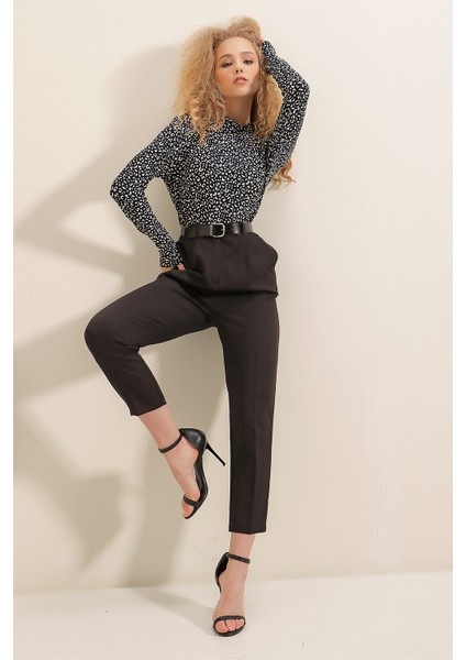 Kemerli Arka Lastik Pantolon fırsatları