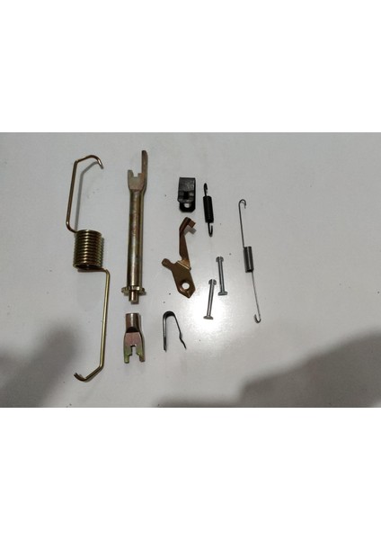 Yay Fren Tabla D-Max 4X2/4X4 07-12 Rh (Takım)