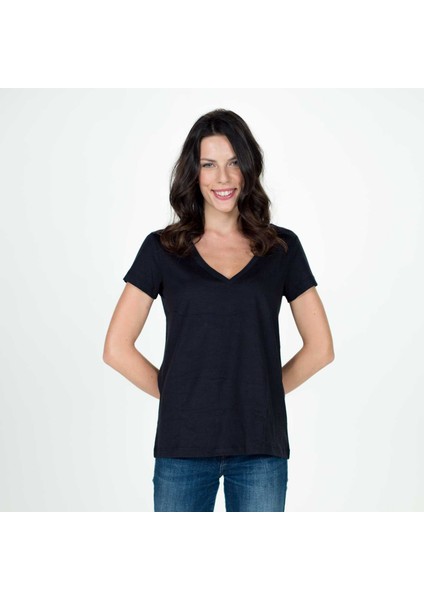 Kadın Derin V Yaka T-Shirt - Siyah fiyatları
