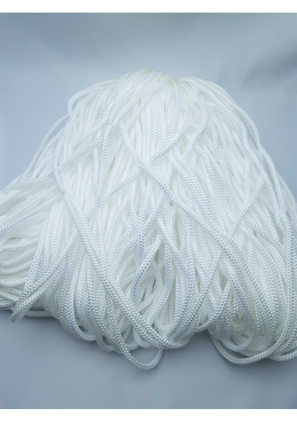 Beyaz Renkte 6 mm Polyester Salıncak ve Hamak Yapım Ipi (850 Gr. (+/- 50 Gr)