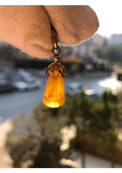 Doğal Kaya Damla Kehribar Silindirik Kolye Ucu Gümüş Aparatlı 1-2 Gram (Model 4) fırsatları