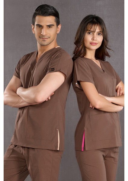 Doktor Hemşire Forması Likralı Kahverengi Scrubs Takım