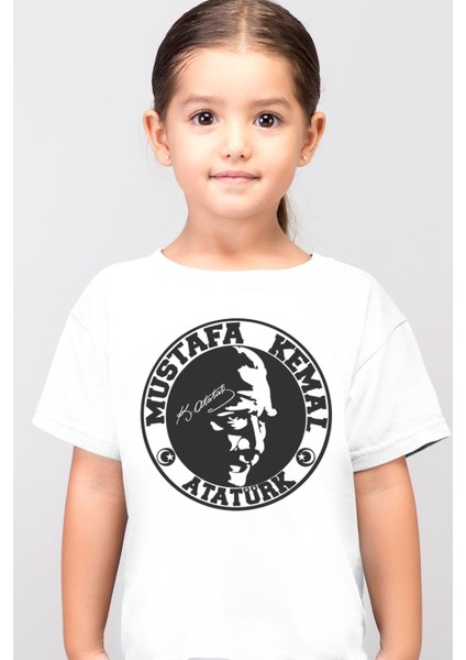 Dairede Atatürk Beyaz Kısa Kollu Kız Çocuk T-Shirt