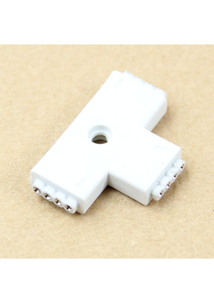 Eıtgzwas 1 Adet Beyaz Rgb T Şekilli 4 Pinli 3 Yollu Dişi Konnektör Adaptörü 3528 5050 LED Şerit Işık modelleri