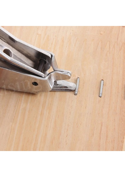 Üç Amaçlı Çivi Tabancası T-Şekilli Çivi T-Şekilli Çivi Eğriliği Sabit Tel -Gümüş indirimleri