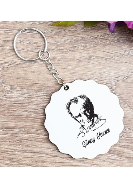 Kişiye Özel Atatürk Siluetli Ahşap Anahtarlık