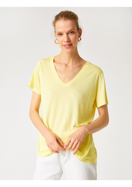 Kadın Bisiklet Yaka Kısa Kollu Basic Tişört