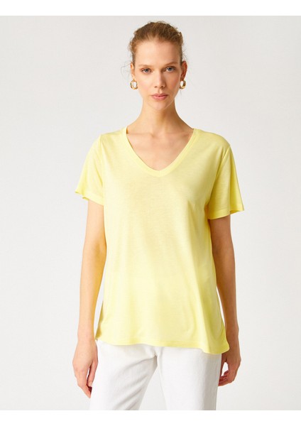 Kadın Bisiklet Yaka Kısa Kollu Basic Tişört modelleri