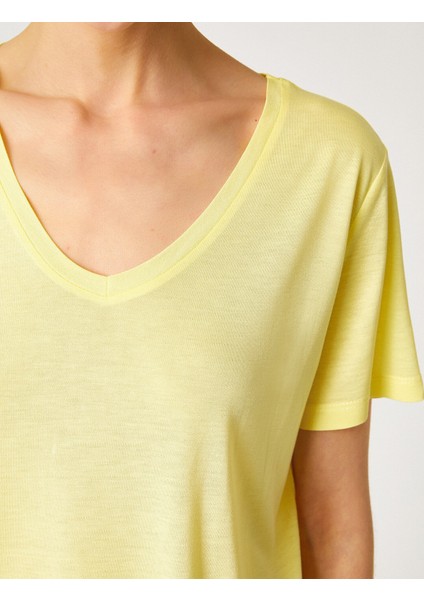 Kadın Bisiklet Yaka Kısa Kollu Basic Tişört indirimleri