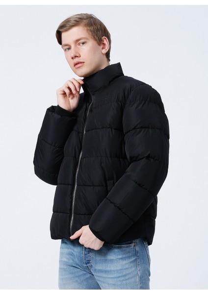 Dik Yaka Normal Kalıp Düz Siyah Erkek Mont - Onsmelvin Life Quilted Jacket Otw V