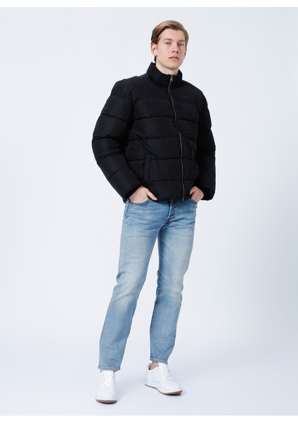 Dik Yaka Normal Kalıp Düz Siyah Erkek Mont - Onsmelvin Life Quilted Jacket Otw V indirimleri