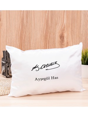 Hediye Dükkanı Kişiye Özel  Atatürk Imzalı Dikdörtgen Yastık