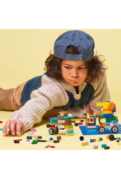 LEGO® Classic Mavi Plaka 11025 - 4 Yaş ve Üzeri Çocuklar Için Yaratıcı Oyuncak Yapım Seti (1 Parça)