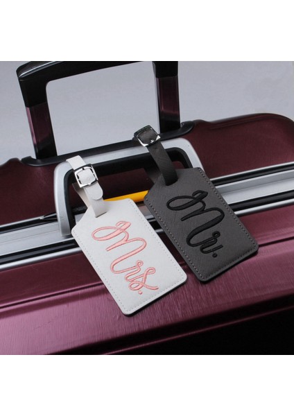 2 Adet Mr ve Mrs Bagaj Etiketi - Siyah / Beyaz (Yurt Dışından) fırsatları