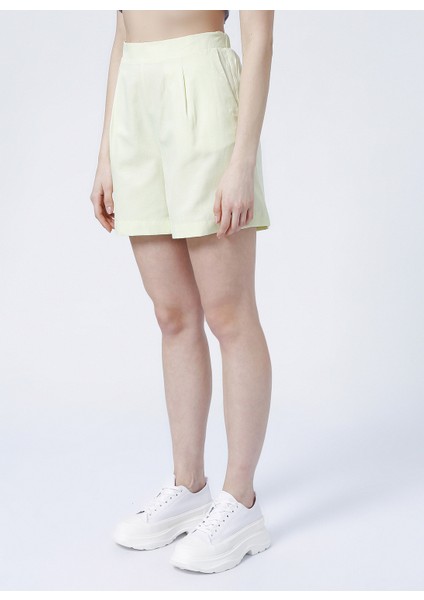 Lastikli Standart Kalıp Yeşil Kadın Şort - K-Sergino modelleri
