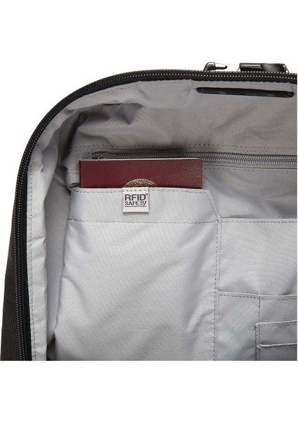 Intasafe x Anti Theft 15 Inç Laptop Taşınabilir Sırt Çantası 27 Litre-Siyah fırsatları