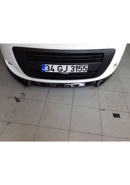 Fiat Fiorino Ön Lip (Plastik)
