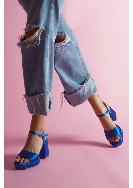 Fell Saks Mavi Saten Platform Topuklu Günlük Ayakkabı
