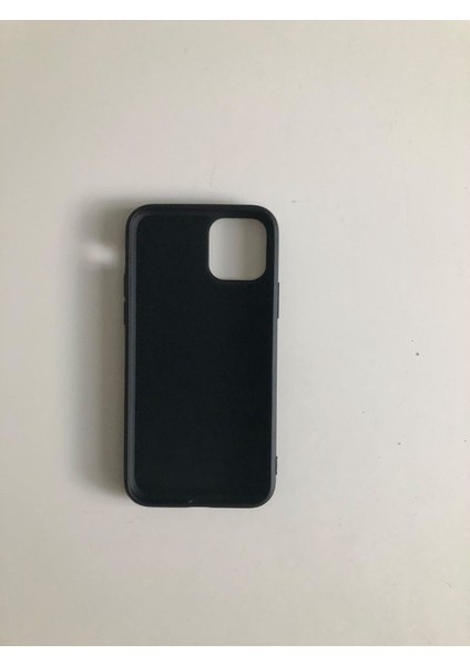 Apple iPhone 12 Tam Kamera Koruma Içi Kadife Lansman Yumuşak Silikon Kılıf - Silver Accesories