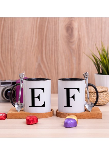 Kişiye Özel Baş Harfli İkili Ahşap Altlıklı Siyah Kupa Bardak