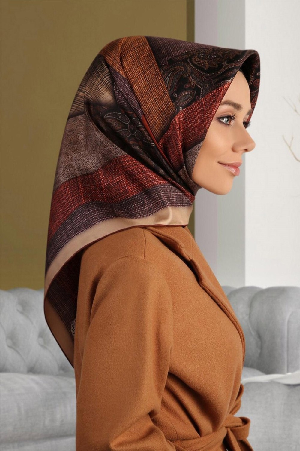 Lêvi D'or Levidor Lêvi D'or Yeni Sezon Trend Polyester 90X90 Twill (Tivil) Eşarp Modeli Tesettür Nağme Ürünü görsel 4