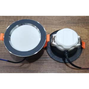 7 W 3 Renk Yanan Sıvaaltı Cob LED Siyah Krom Kasa Spot Gömme Tavan Armatürü