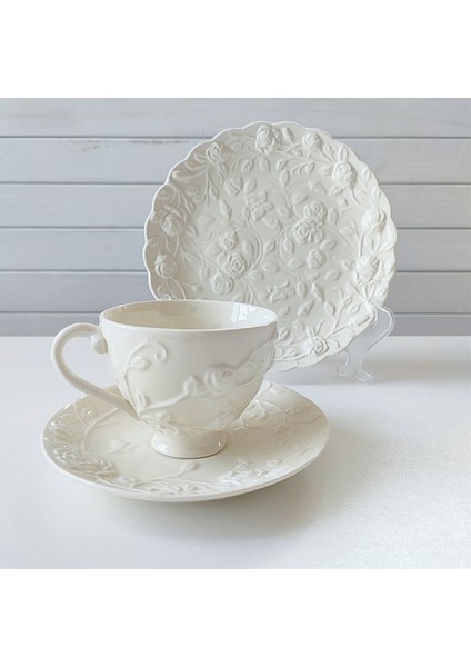 Avrupa Kahve Fincanı Ve Tabağı Yaratıcı Retro Kabartmalı Üç Boyutlu Gül Işık Sarı Seramik Plaka Parti Drinkware | Kahve Kupası Ve Tabak Setleri (Yurt Dışından)