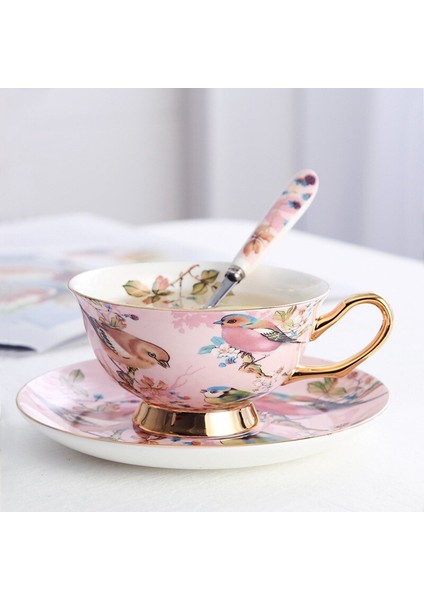 Avrupa Lüks Kemik Çini Kahve Seti Seramik Altın Kolu Ingiliz Öğleden Sonra Çay Bardağı İle Daire Ve Kaşık Kuş Desen Teaware | (Yurt Dışından) fiyatları