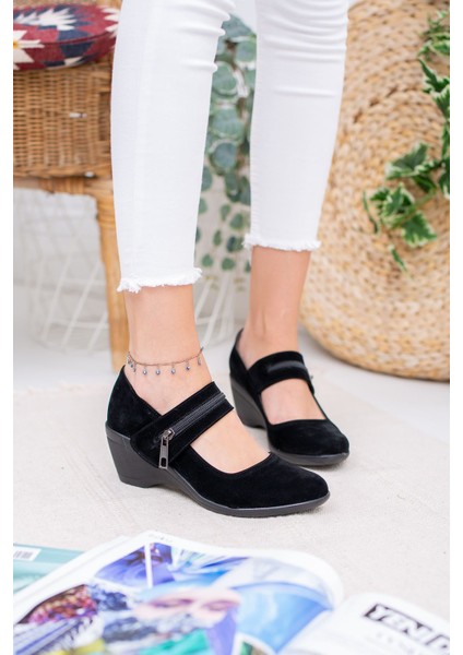 Dolgu Taban Fermuar Detaylı Kadın Ayakkabı