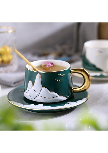 Lüks Yaratıcı Kahve Fincanı Set Avrupa Seramik Öğleden Sonra Çay Bardağı Seti Kişilik Altın Rim Taza Ceramica Espresso Cups Eb5Bd | Kupa Ve Tabaklar (Yurt Dışından)